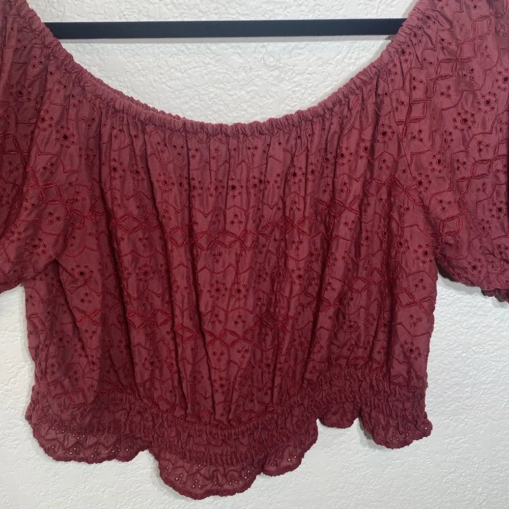 American Eagle‎ On/Off the Shoulder Puff Sleeve Cropped Eyelet Top Size XL